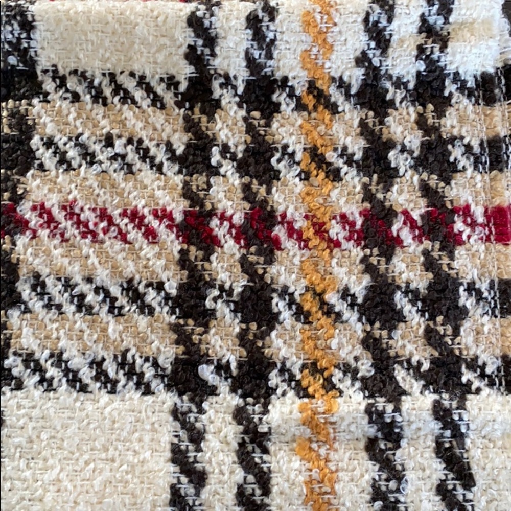 BRAND NEW—Checked Pattern Infinity Scarf - Picture 2 of 3